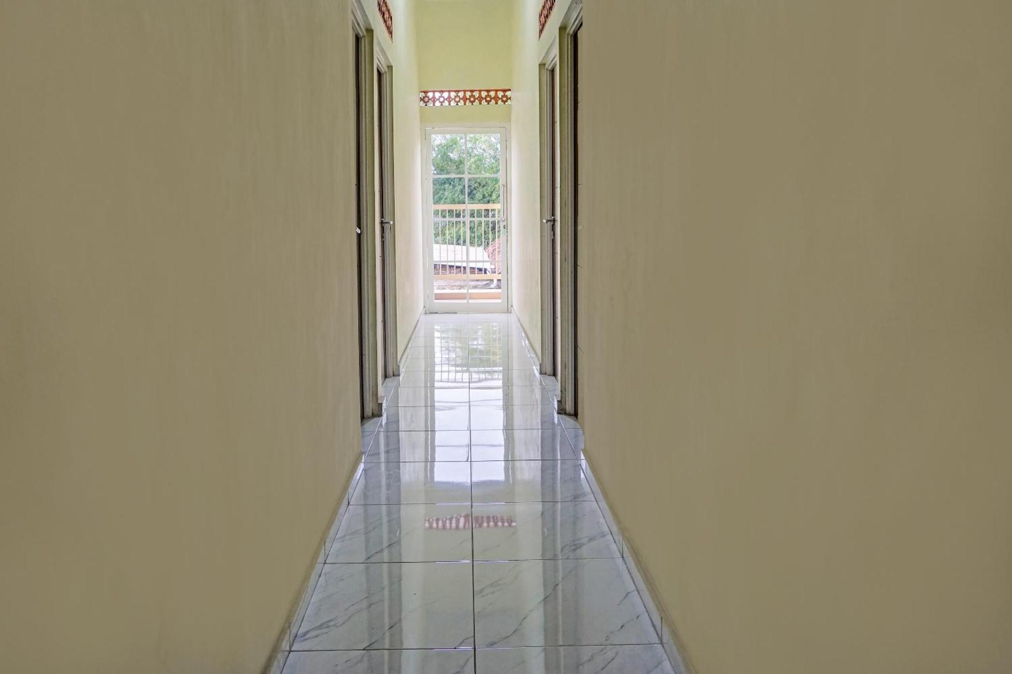 Oyo 91707 Jannah Homestay Syariah Dau 外观 照片