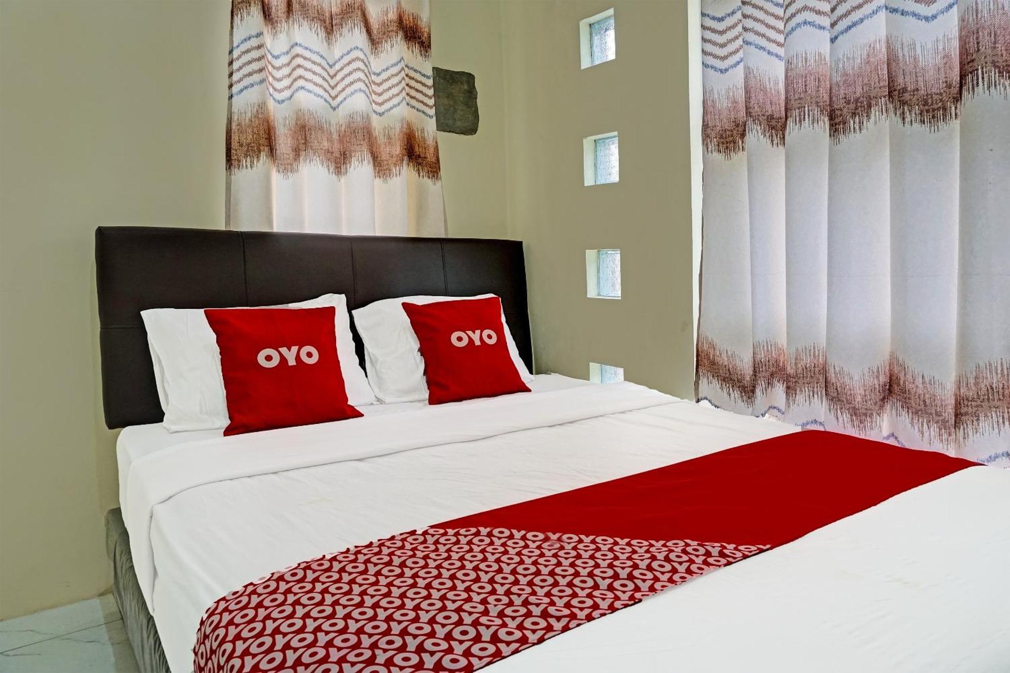 Oyo 91707 Jannah Homestay Syariah Dau 外观 照片